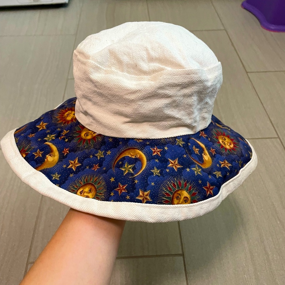 Celestial bucket hat